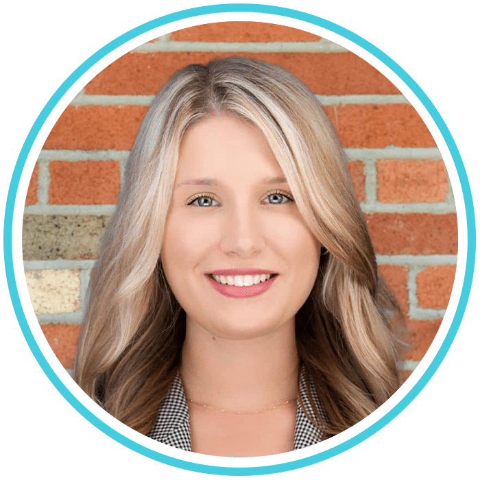 Smile-experience-dr. Nicole-czajka-headshots-circle Dr. Nicole czajka