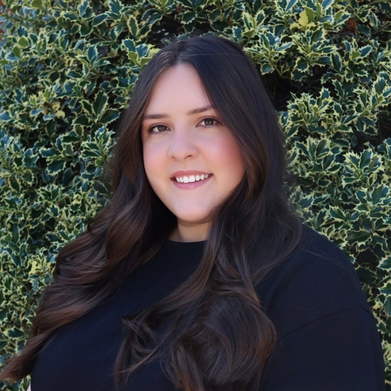 Smile-experience-madeline-marketing-coordinator Madeline, marketing coordinator at smile experience orthodontics serving wayne, oak ridge, and florham park, nj