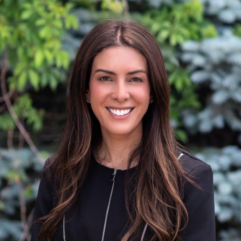 Smile-experience-rachel-director-of-operations Rachel, director of operations at smile experience orthodontics in wayne, oak ridge, and florham park, nj